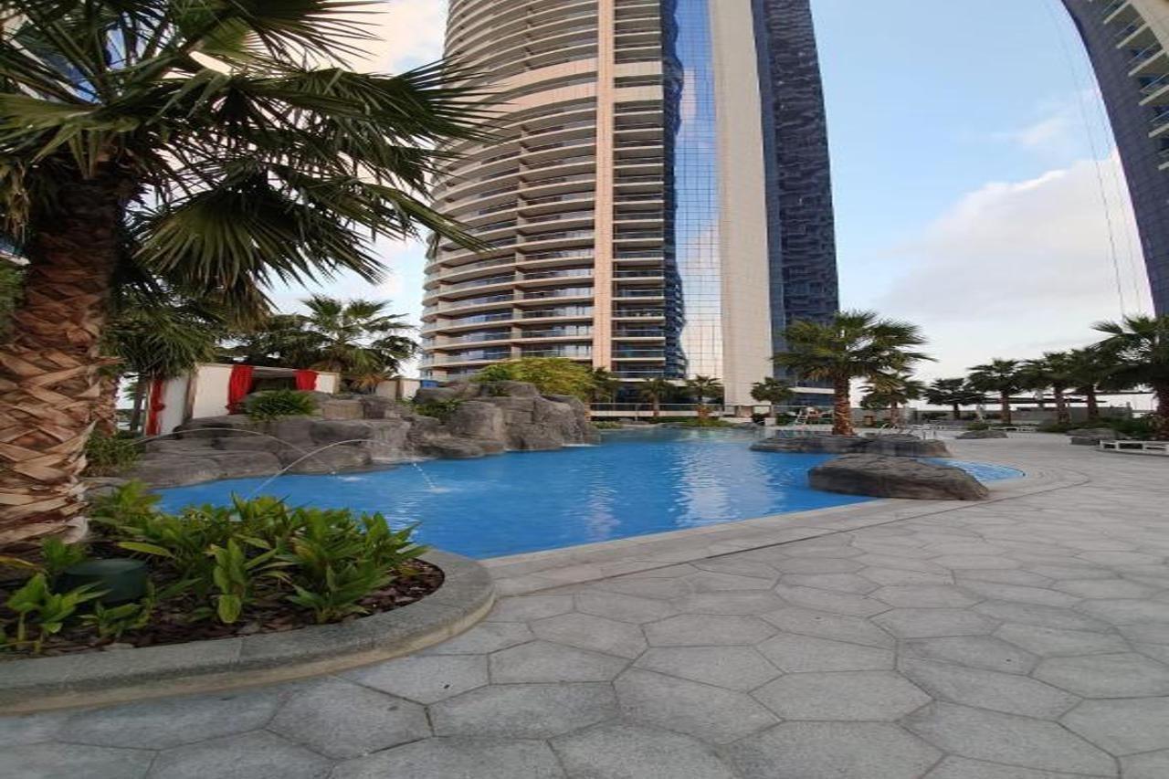 Damac Royale Damac Towers Aparthotel Dubai Exteriör bild
