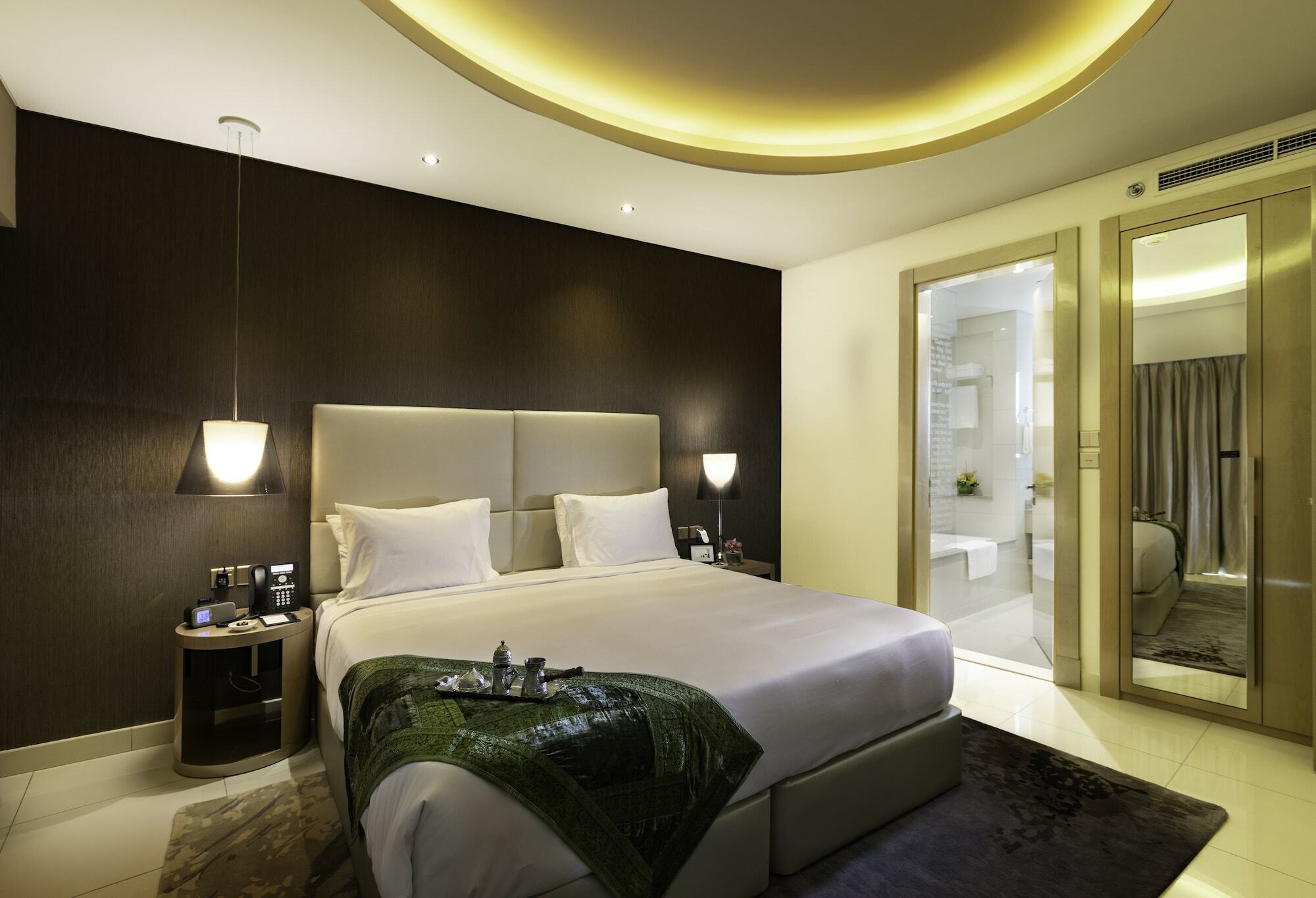 Damac Royale Damac Towers Aparthotel Dubai Exteriör bild
