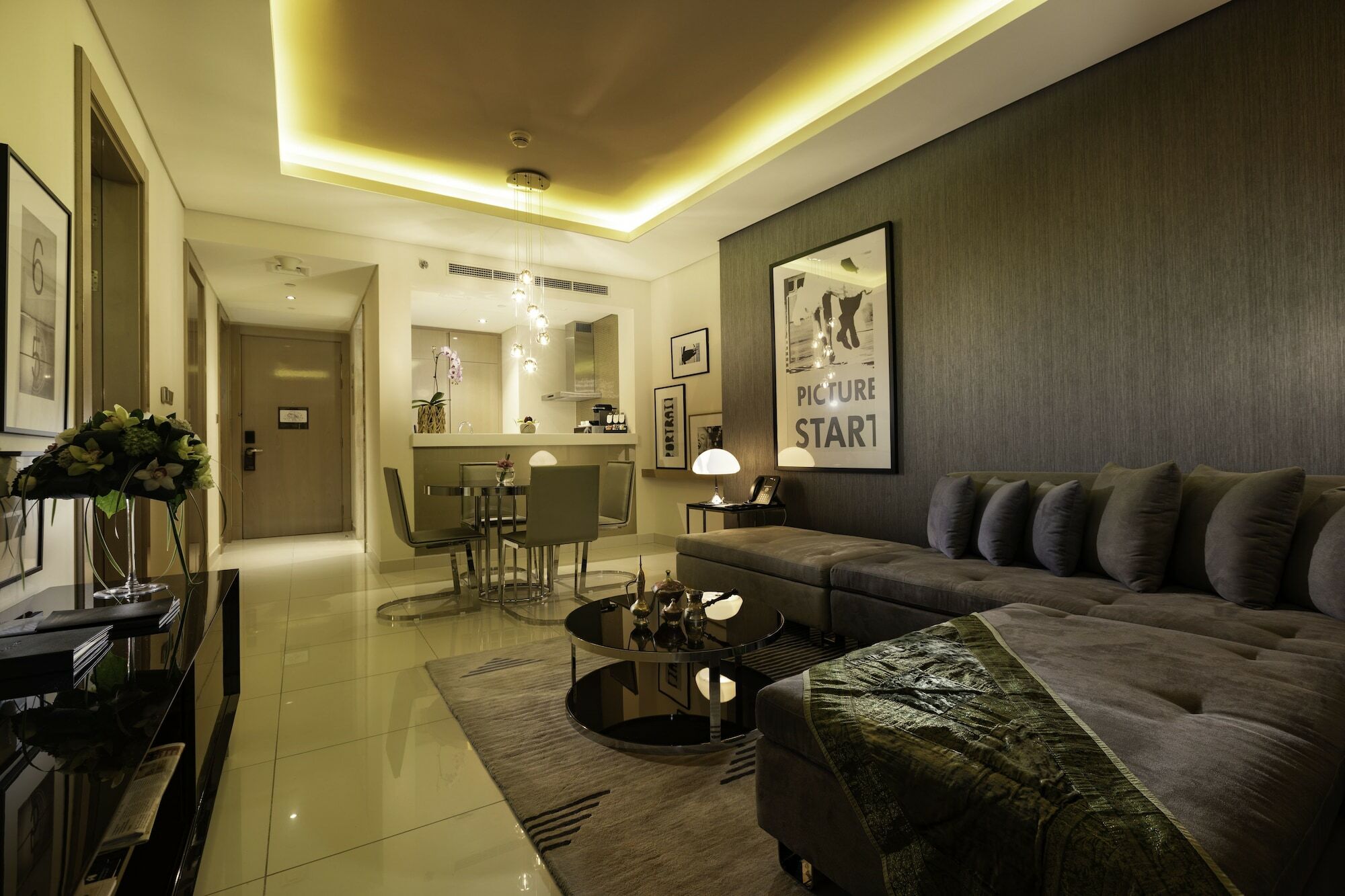 Damac Royale Damac Towers Aparthotel Dubai Exteriör bild